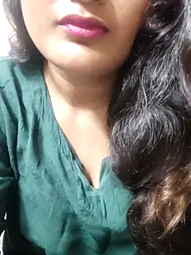 Cute pinkii online show from February 19, 7:32 pm