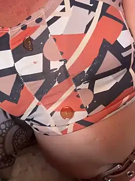 Snapshot of MaluLemos chatting on November 2, 7:27 pm MaluLemos online show from November 2, 7:27 pm