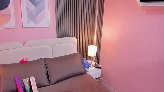 Clawdeen  wolf online show from September 23, 7:39 pm