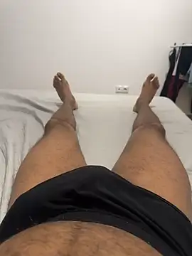 Snapshot of Madu0999 chatting on December 21, 7:26 am Madu0999 online show from December 21, 7:26 am