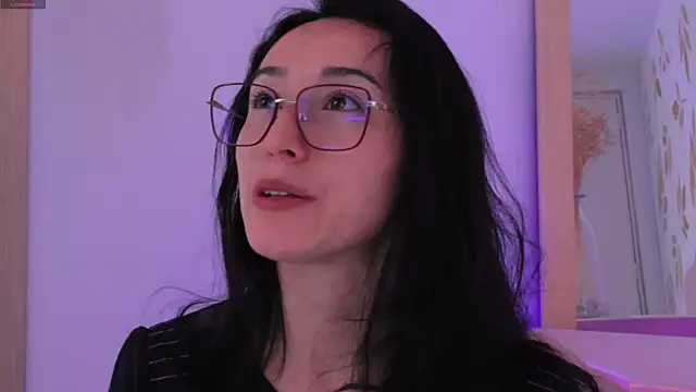 Ginevra esposito online show from November 19, 1:11 pm