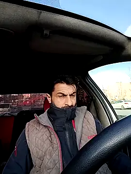 alex10alexx online show from February 13, 7:15 am