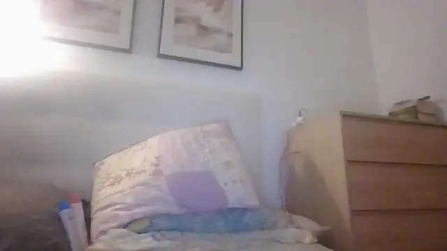 Snapshot of Emily_de_Carla chatting on July 5, 10:50 pm Emily de Carla online show from July 5, 10:50 pm