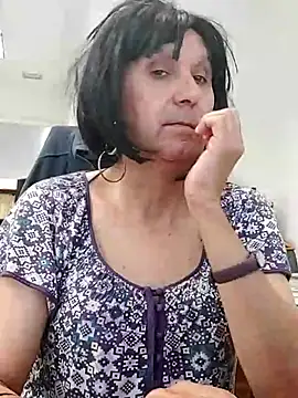 Snapshot of Emily_de_Carla chatting on July 21, 1:35 pm Emily de Carla online show from July 21, 1:35 pm