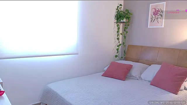 sarah rayy online show from January 7, 7:16 pm