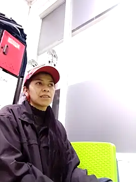 Raven Rouge  online show from February 27, 7:58 pm