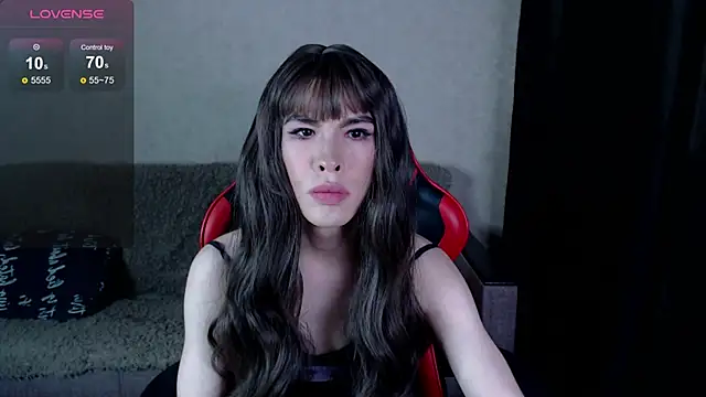 OliviaBoyd online show from October 1, 9:04 am