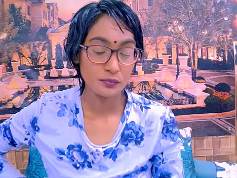 Snapshot of IndianRebel4u2Luv chatting on May 27, 6:32 am IndianRebel4u2Luv online show from May 27, 6:32 am