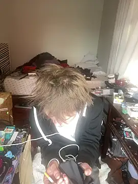 XanderOzzz online show from February 14, 5:43 pm