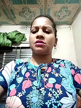 Snapshot of Payel_50 chatting on July 2, 6:03 pm Payel 50 online show from July 2, 6:03 pm