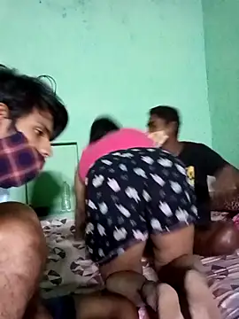 LoveOnStream online show from October 25, 1:18 pm