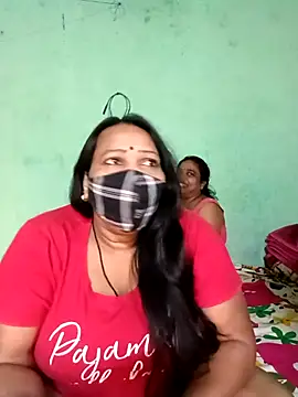 LoveOnStream online show from November 2, 2:36 am