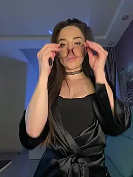 Snapshot of _shadylady_ chatting on May 7, 6:13 pm shadylady online show from May 7, 6:13 pm