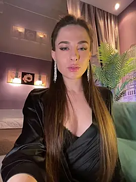 Snapshot of _shadylady_ chatting on May 19, 5:52 pm shadylady online show from May 19, 5:52 pm