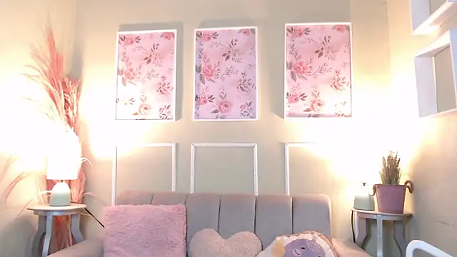 CurlyDani online show from February 25, 2:10 am