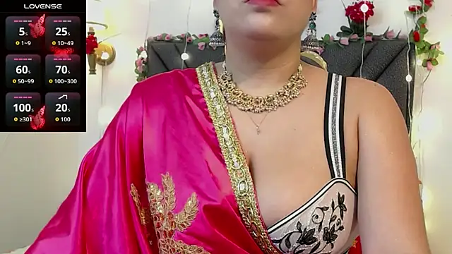Snapshot of IndraKaur_ chatting on June 6, 12:21 pm IndraKaur online show from June 6, 12:21 pm