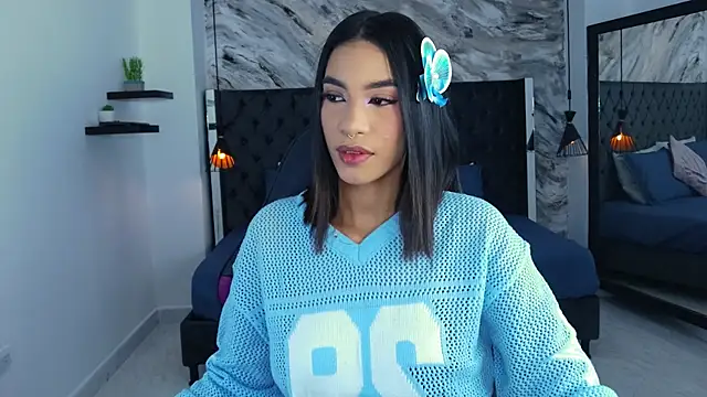 Snapshot of kitty_collins_ chatting on May 16, 11:53 am kitty collins online show from May 16, 11:53 am