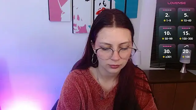 AlanaGarcia19 online show from September 10, 11:21 am