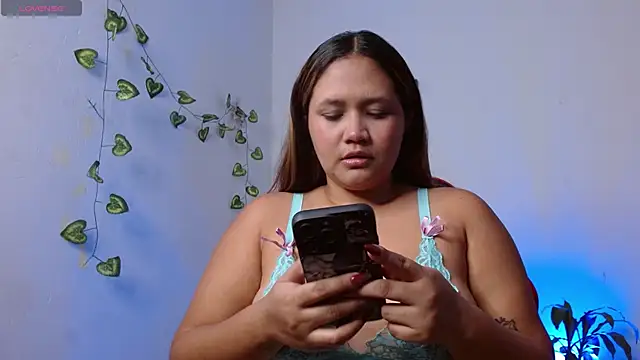 isa salvatore  online show from September 12, 6:08 pm