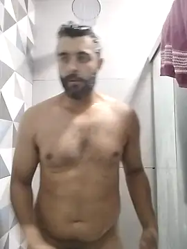 Snapshot of rafaelstorm90 chatting on November 16, 5:02 am rafaelstorm90 online show from November 16, 5:02 am