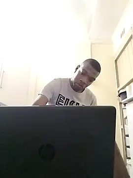 Snapshot of TmanZim2025 chatting on September 15, 6:08 pm TmanZim2025 online show from September 15, 6:08 pm