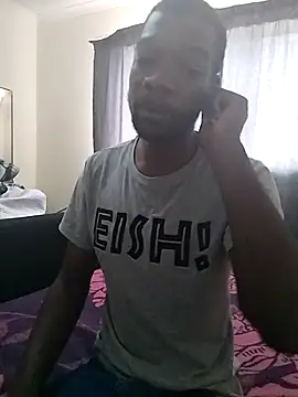 Snapshot of TmanZim2025 chatting on February 21, 10:38 am TmanZim2025 online show from February 21, 10:38 am