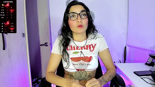 bella thorne3 online show from September 20, 12:55 am