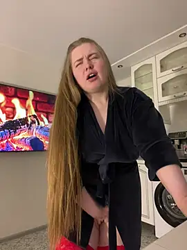 DeniMilkyyyyy online show from April 21, 10:23 pm