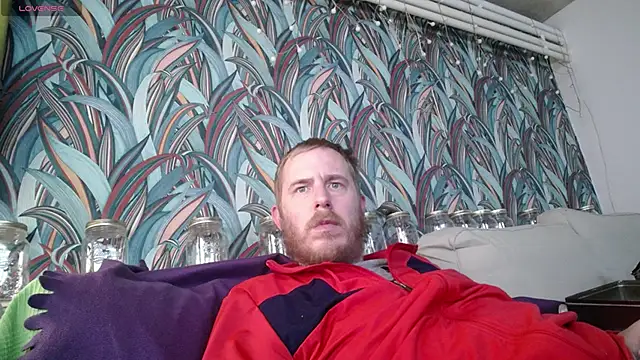 Snapshot of gaydavid chatting on October 30, 1:18 am gaydavid online show from October 30, 1:18 am