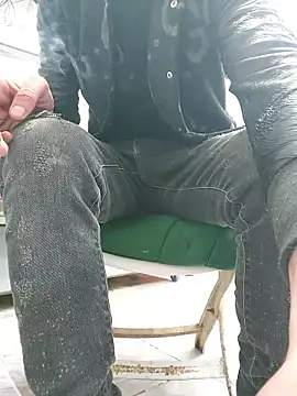 Mahdidido45 online show from January 8, 9:39 pm