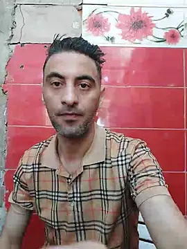 Snapshot of Mahdidido45 chatting on May 25, 10:32 am Mahdidido45 online show from May 25, 10:32 am