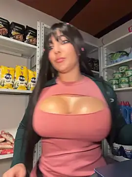 Snapshot of AlanaRouss chatting on May 29, 9:02 pm AlanaRouss online show from May 29, 9:02 pm