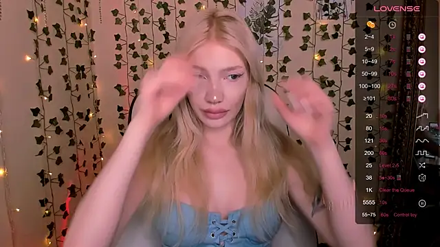 AnyaTaylor  online show from February 13, 2:18 am