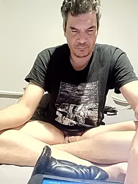 twitshe online show from January 9, 12:52 pm