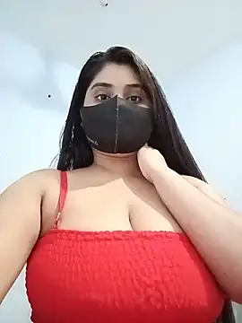 Snapshot of Hot-Soniya733 chatting on June 7, 8:34 pm Hot-Soniya733 online show from June 7, 8:34 pm