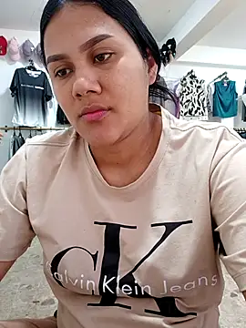 Snapshot of burbuja02 chatting on February 4, 2:23 pm burbuja02 online show from February 4, 2:23 pm