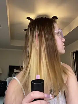 Riley ray69 online show from February 4, 7:09 pm