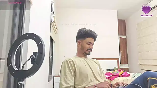 Snapshot of mrbuddy85 chatting on September 18, 6:54 pm mrbuddy85 online show from September 18, 6:54 pm