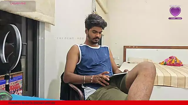 Snapshot of mrbuddy85 chatting on October 18, 5:57 pm mrbuddy85 online show from October 18, 5:57 pm