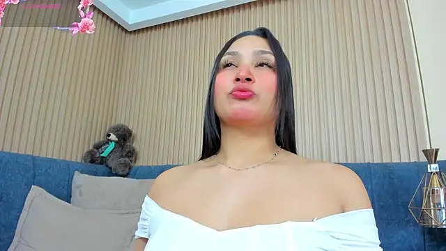 Snapshot of angel_ponce chatting on June 25, 7:07 pm angel ponce online show from June 25, 7:07 pm