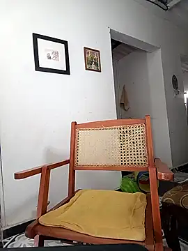 Snapshot of Bianca_Stoonee chatting on November 2, 6:43 pm Bianca Stoonee online show from November 2, 6:43 pm