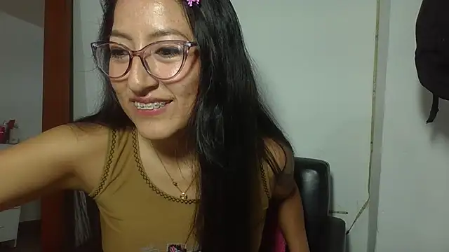 Snapshot of AlbyberCH chatting on June 26, 6:34 pm AlbyberCH online show from June 26, 6:34 pm