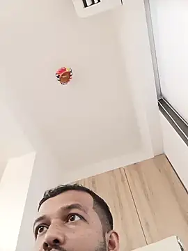 VJ17 online show from November 1, 4:58 am