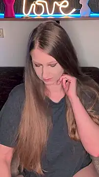 Milla4you  online show from January 18, 10:30 am