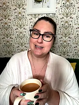 Snapshot of Lacey-BBW chatting on September 22, 8:22 pm Lacey-BBW online show from September 22, 8:22 pm