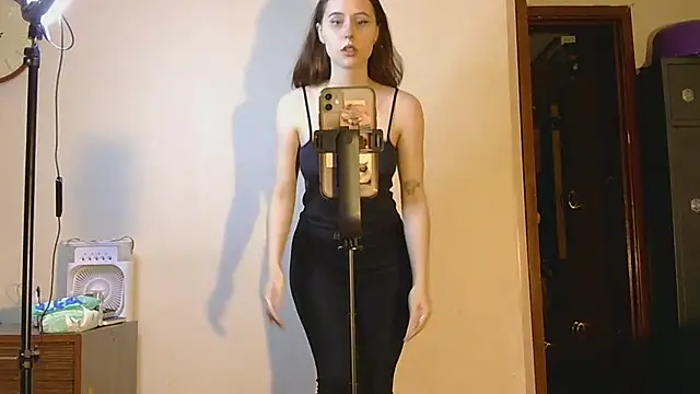 Purpy Kam online show from October 12, 4:39 pm