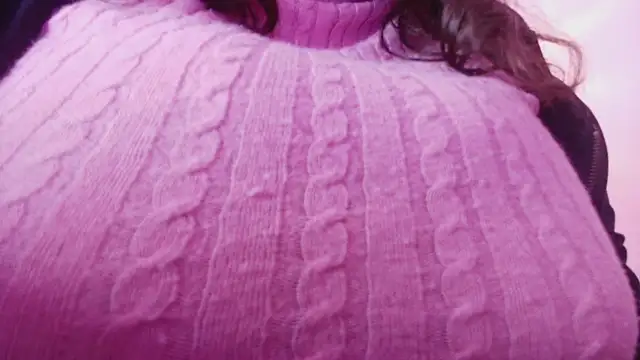  Emily rosee  online show from November 10, 11:20 am