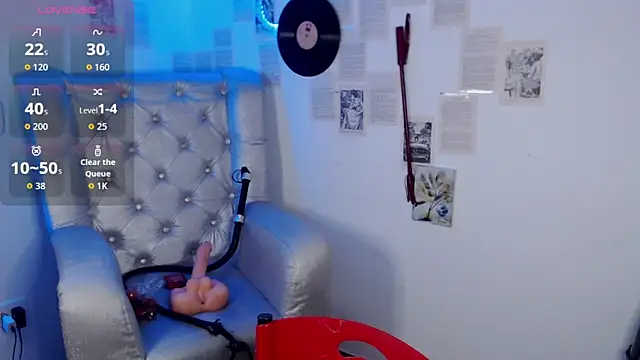 Snapshot of FabulousVenus chatting on October 31, 5:25 pm FabulousVenus online show from October 31, 5:25 pm