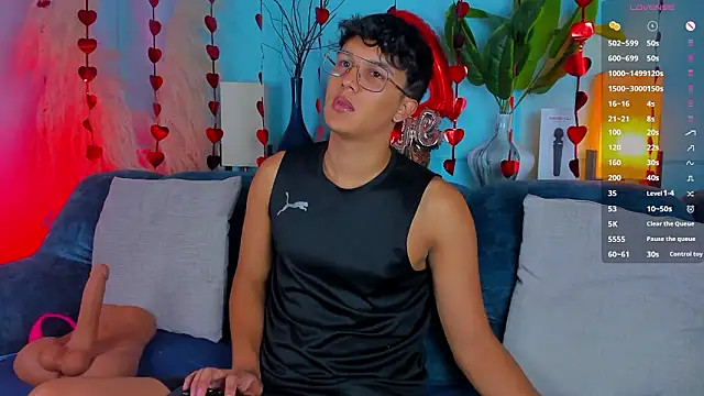 Leo Savage  online show from February 3, 3:26 am