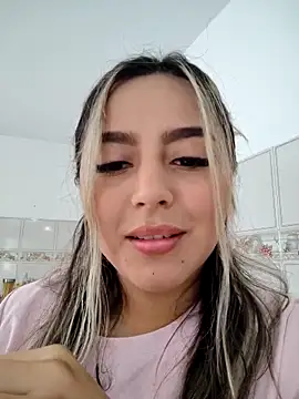 Snapshot of CelestePrince2 chatting on October 6, 2:25 pm CelestePrince2 online show from October 6, 2:25 pm